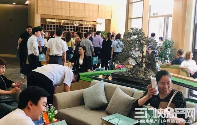 走进三门峡商务中心区优质楼盘观摩会 鸿润城2期宽居新品即将启幕